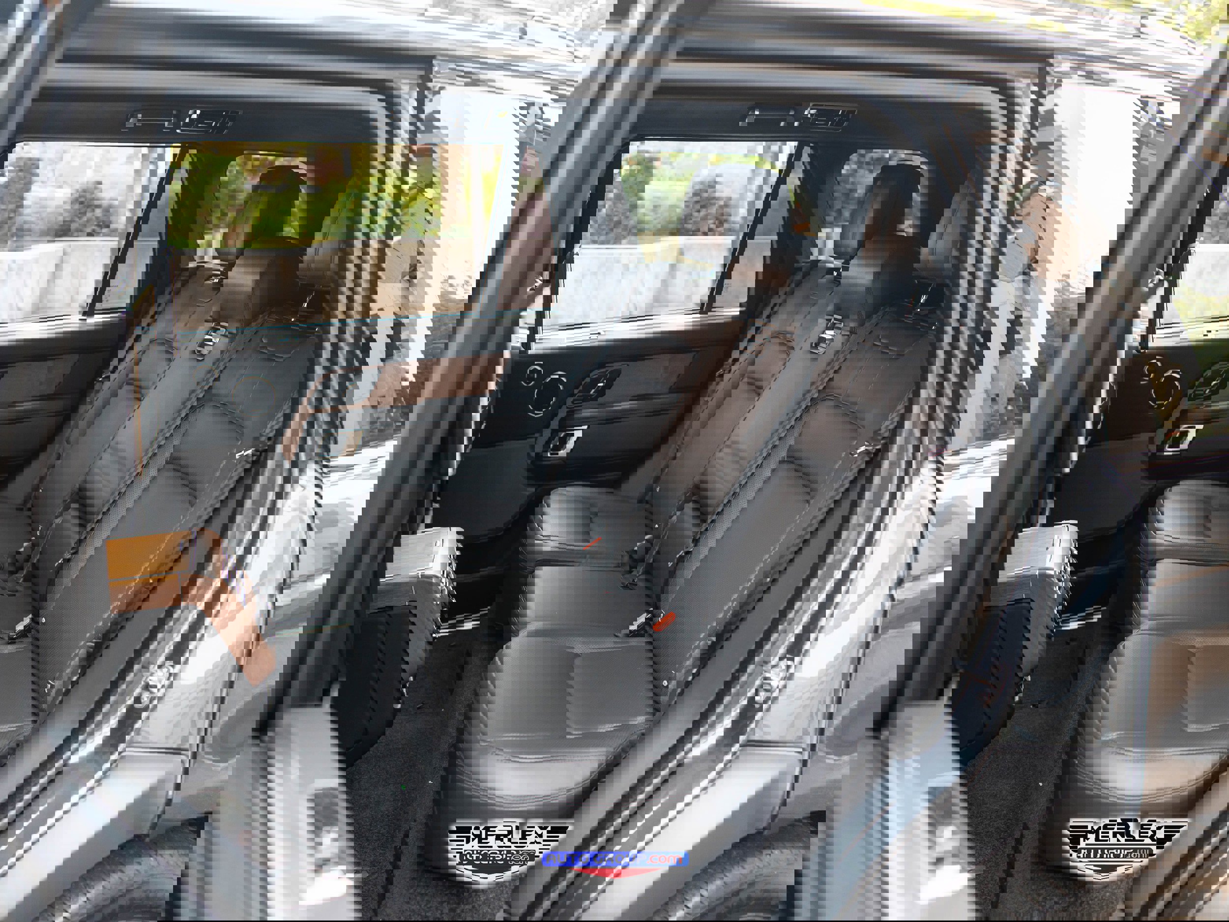 Used 2018 Land Rover Range Rover Long Wheelbase Supercharged image 20