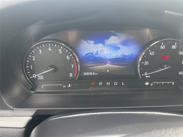 Used 2022 Ford Explorer XLT w/ Equipment Group 202A image 14