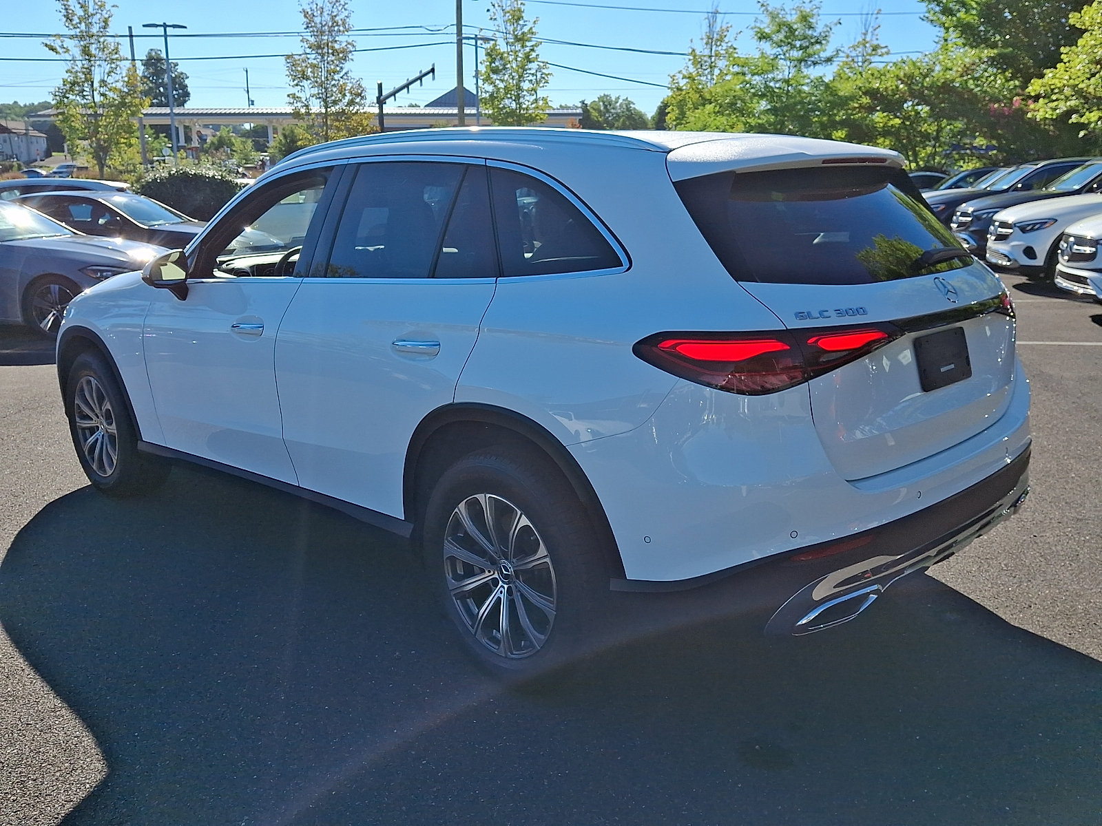Certified 2026 Mercedes-Benz GLC 300 4MATIC image 4