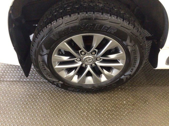 Used 2015 Lexus GX 460 Luxury AWD/4WD image 28