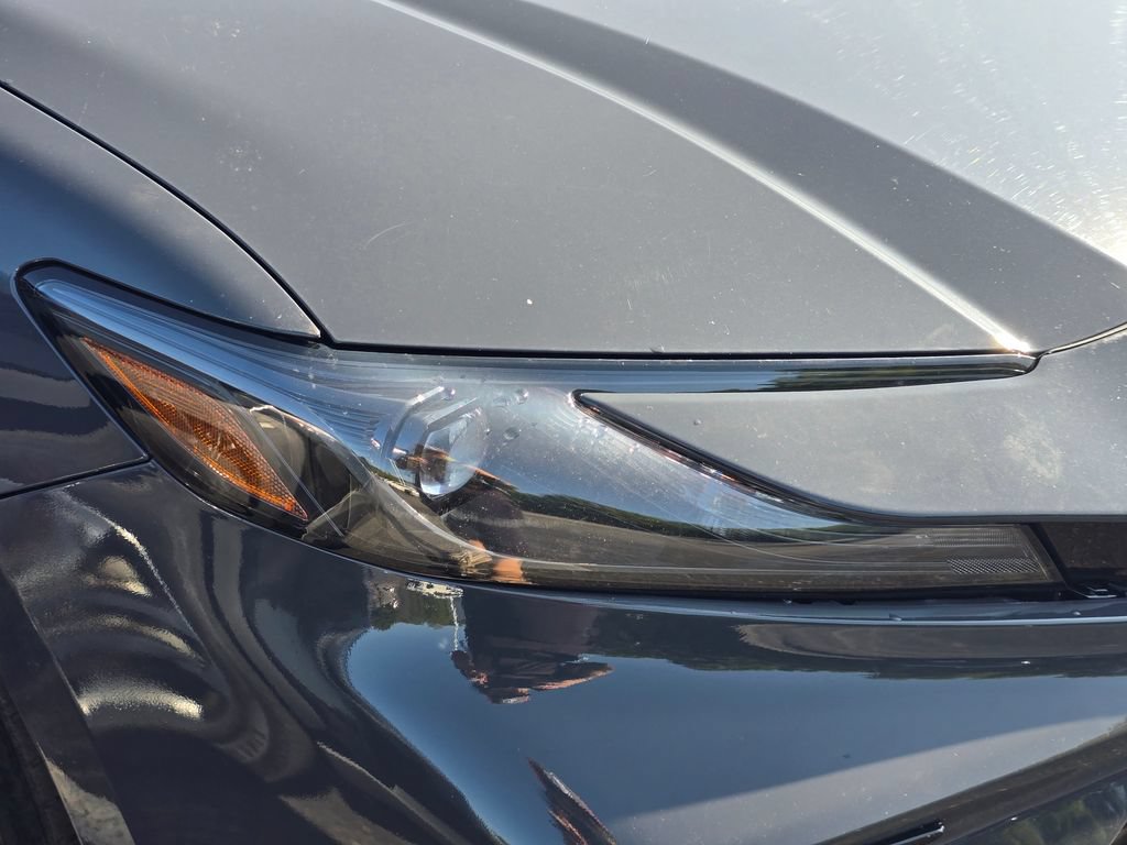 Used 2025 Toyota Camry SE FWD image 20