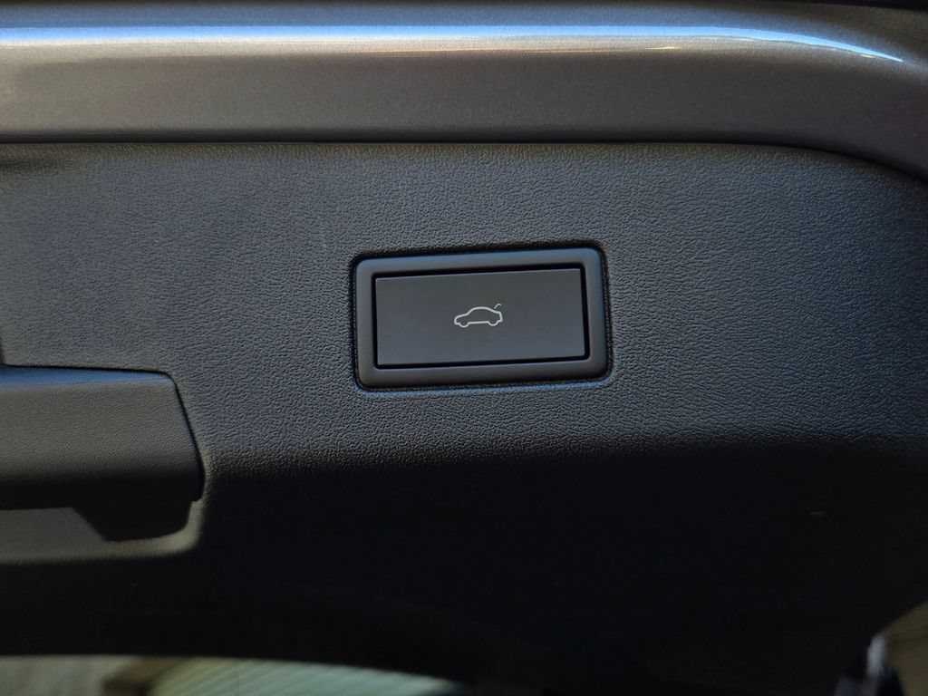 Used 2023 Volkswagen ID.4 S RWD image 25