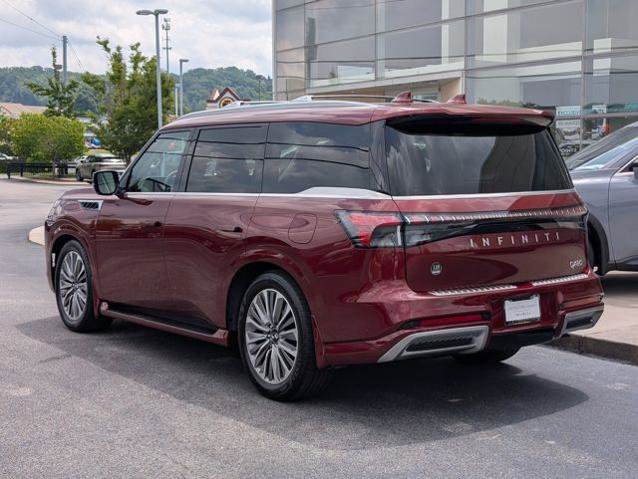 Certified 2025 INFINITI QX80 Luxe w/ Exterior Package image 3