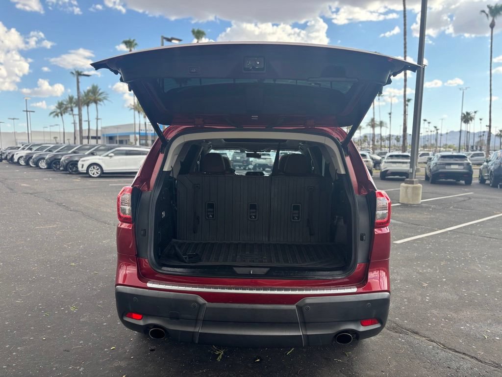 Used 2019 Subaru Ascent Touring w/ Popular Package #3 AWD/4WD image 19