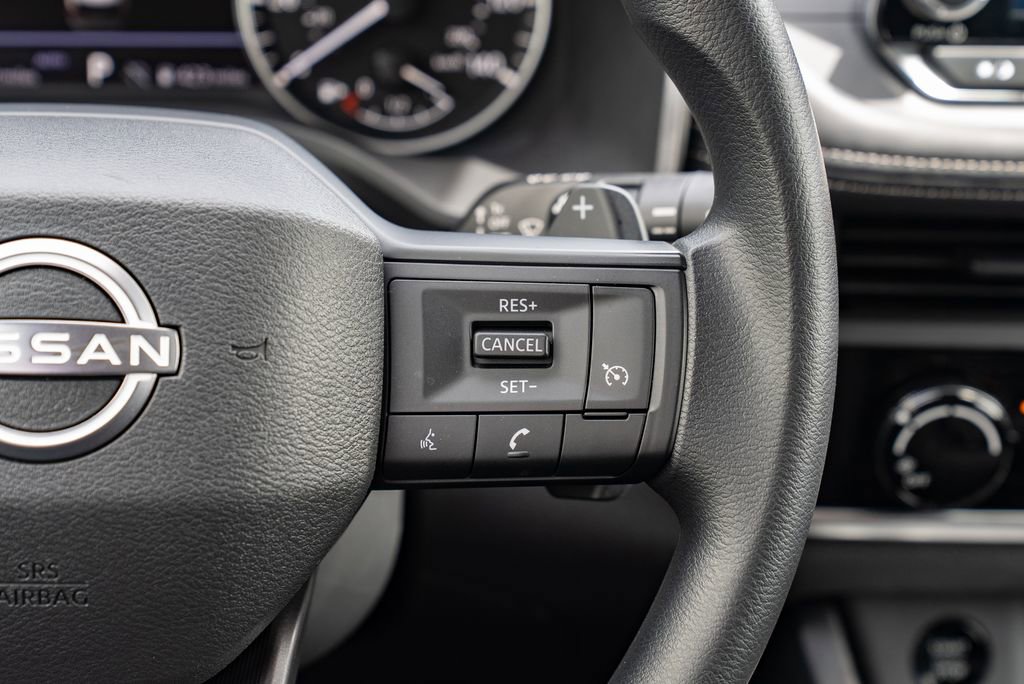 Certified 2025 Nissan Rogue S image 14