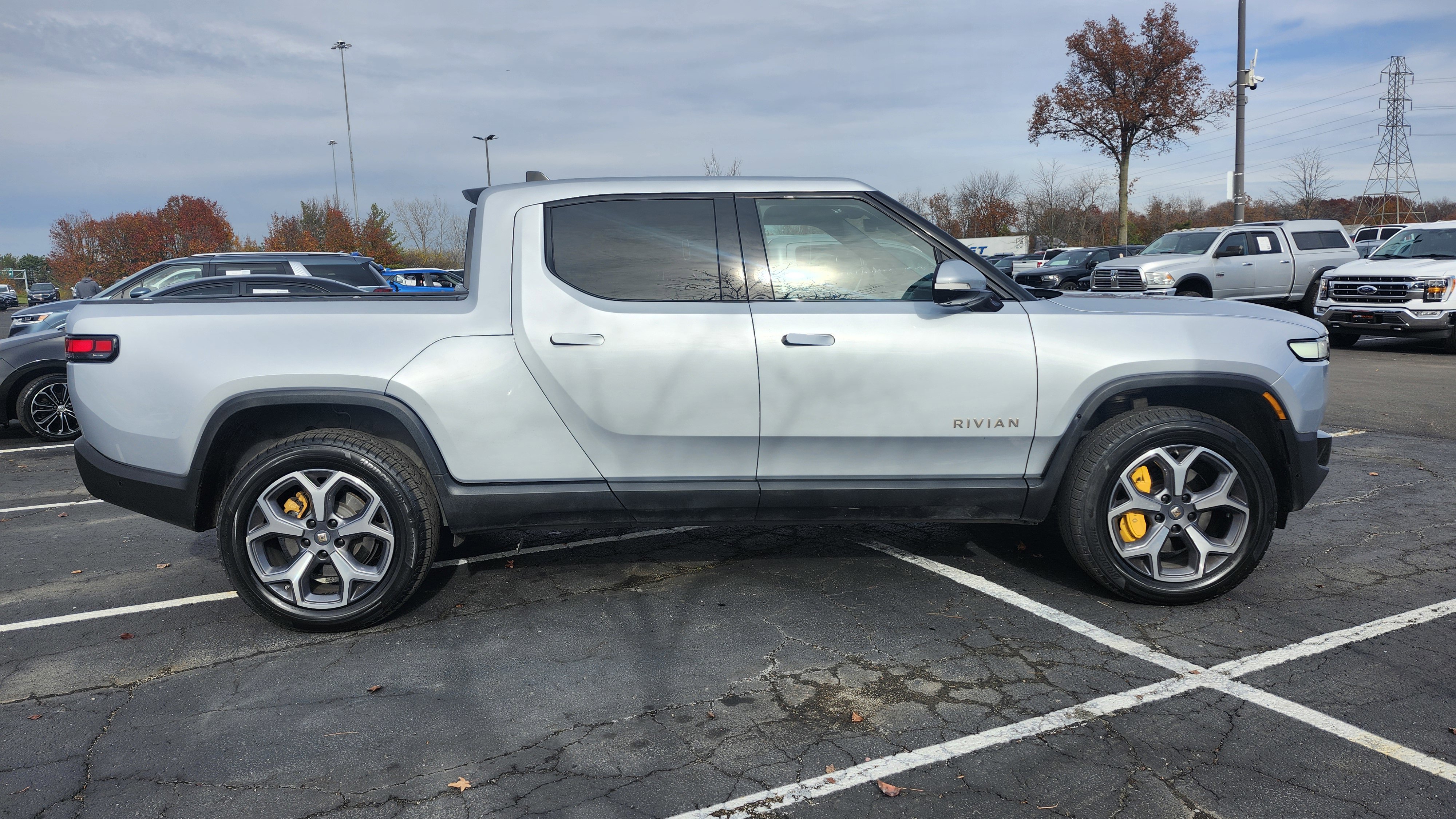 Used 2022 Rivian R1T Launch Edition image 18
