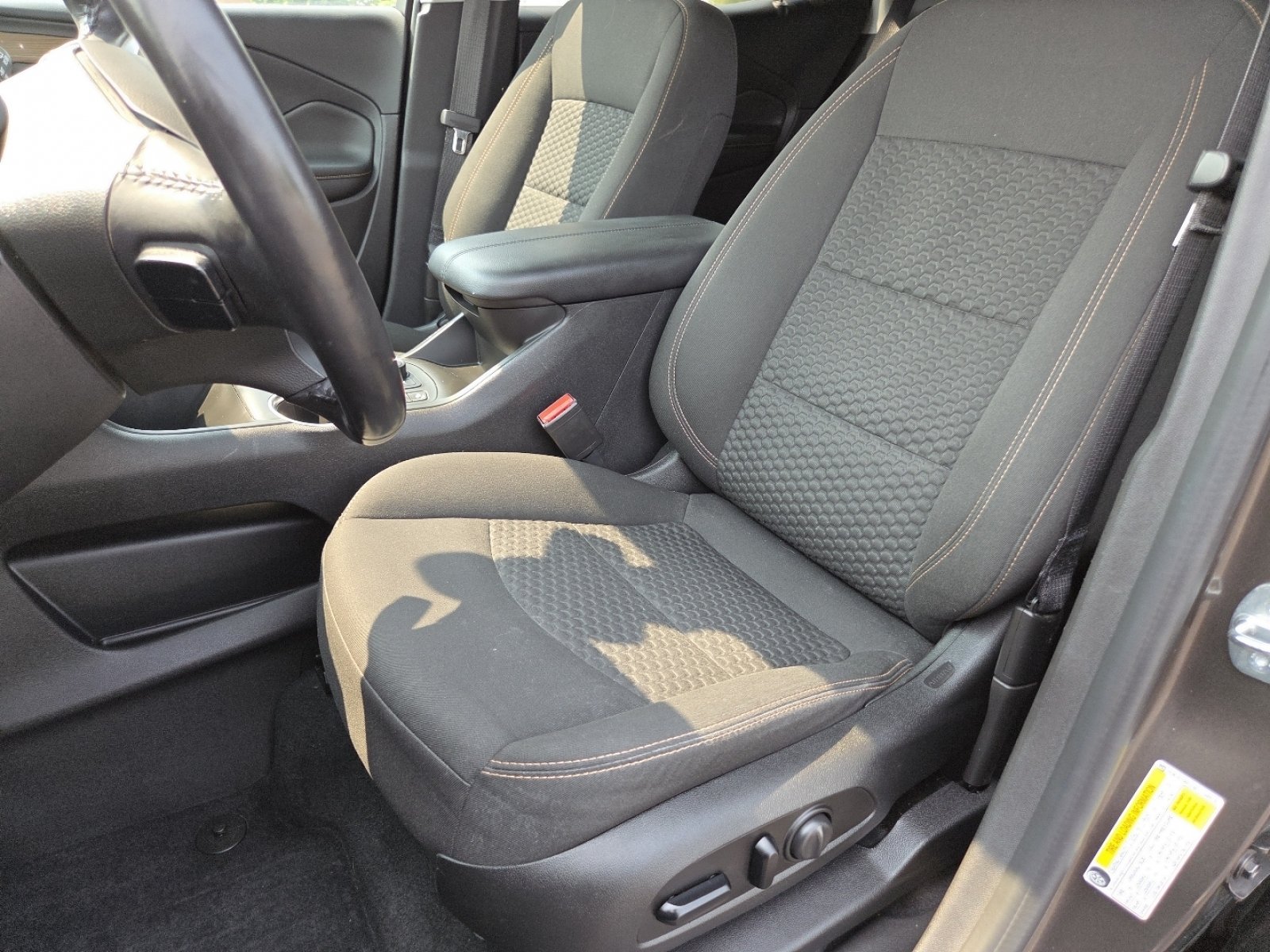 Used 2020 GMC Terrain SLE w/ Driver Convenience Package FWD image 24