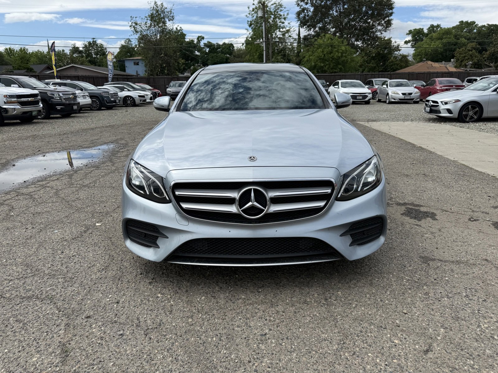 Used 2018 Mercedes-Benz E 300 image 2