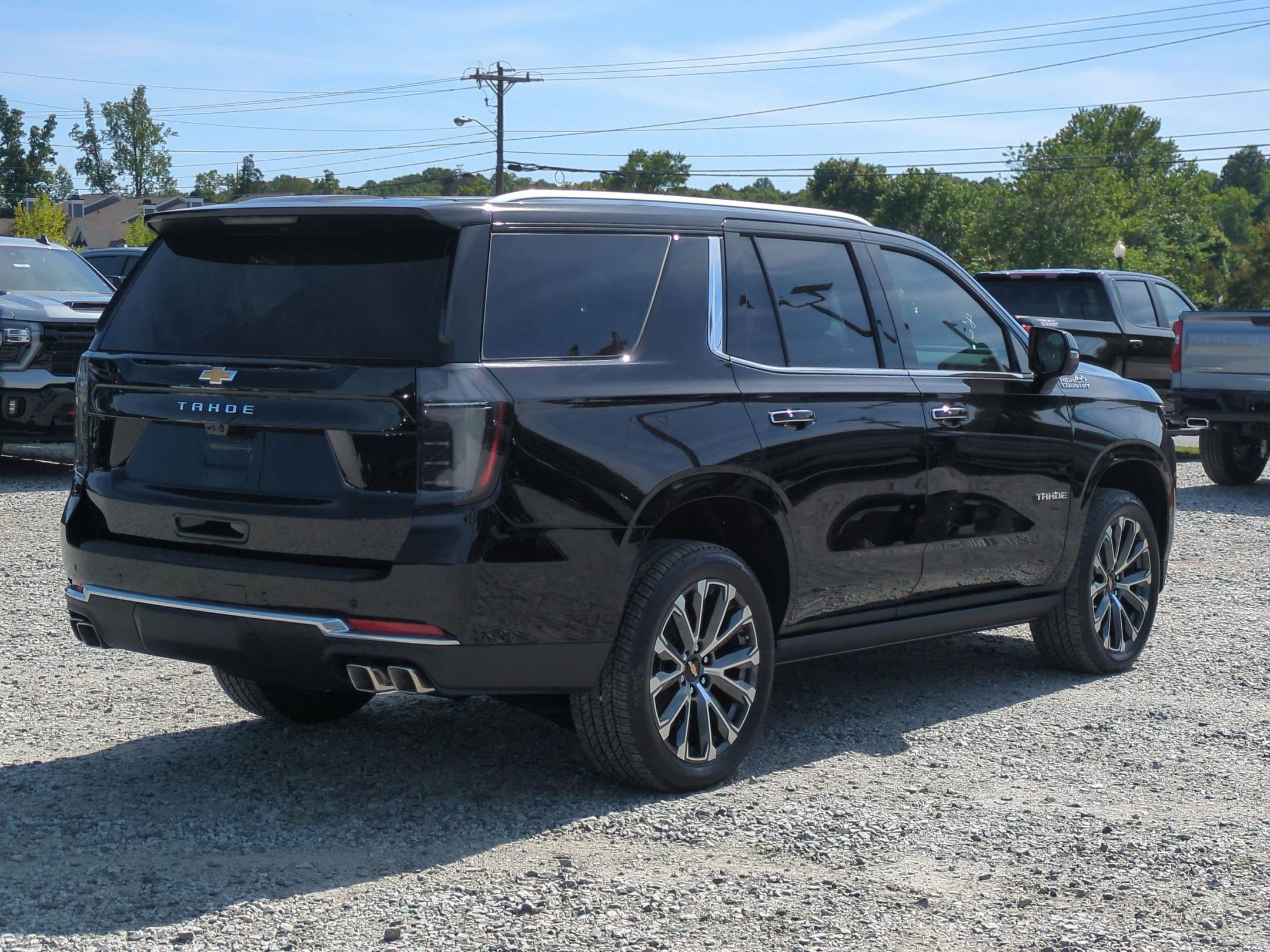 New 2026 Chevrolet Tahoe High Country AWD/4WD image 9