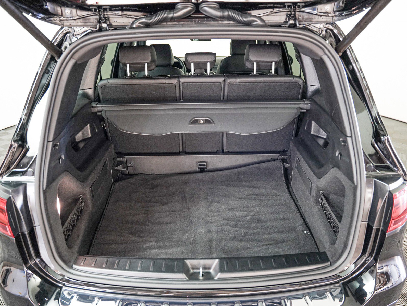 Certified 2024 Mercedes-Benz GLB 250 image 8