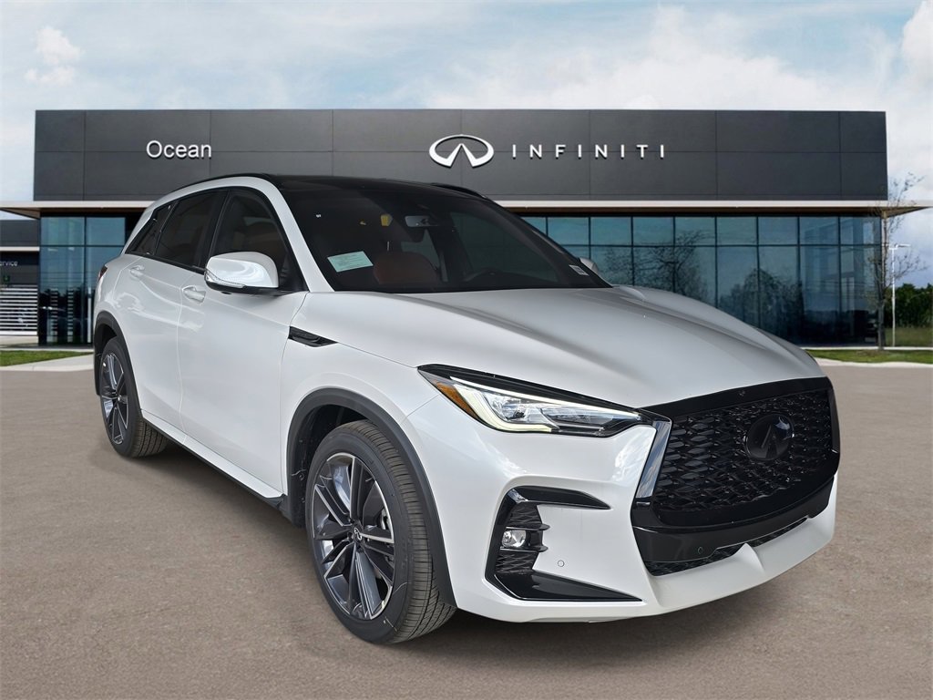 New 2025 INFINITI QX50 Sport image 2