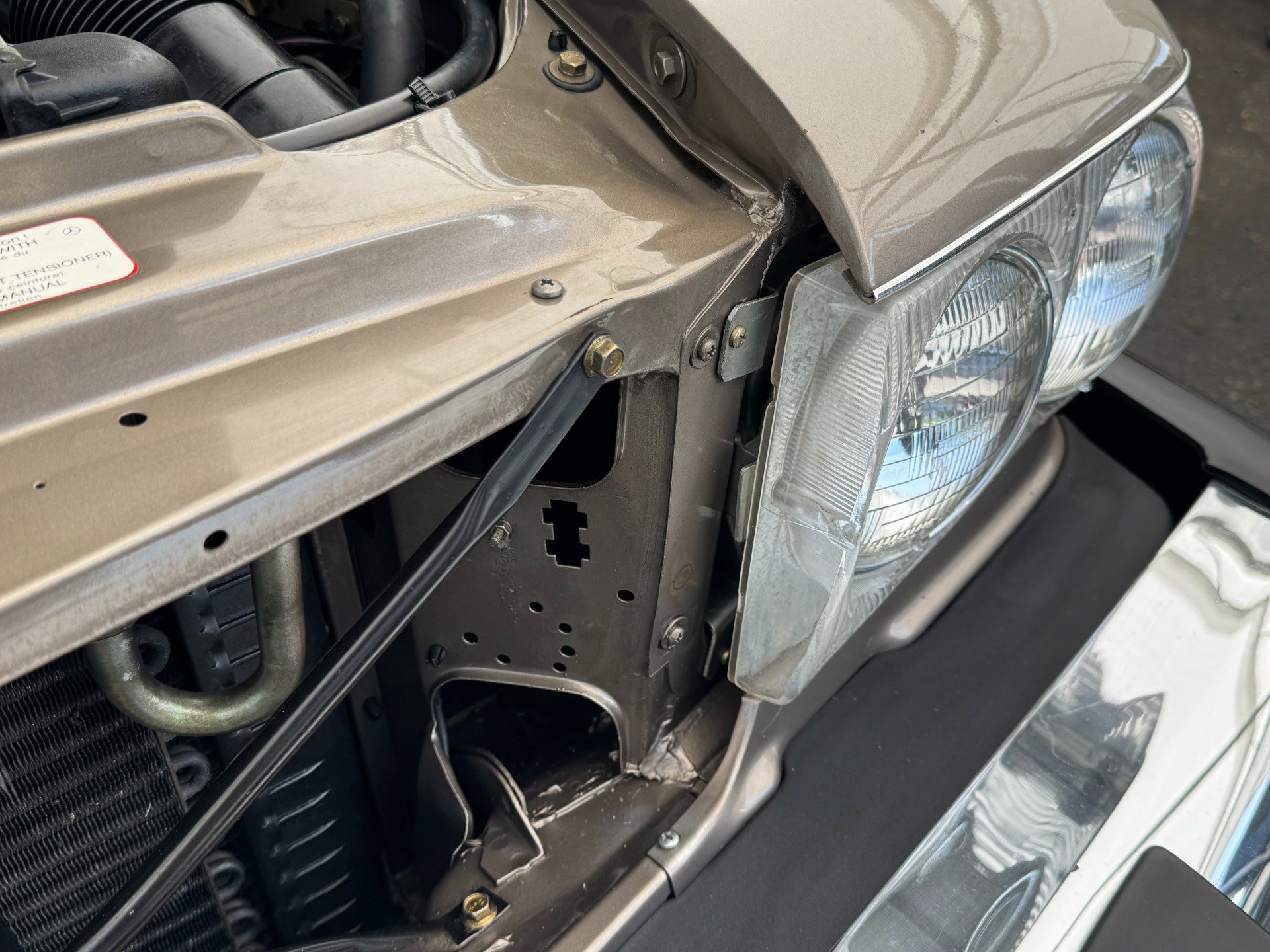 Used 1987 Mercedes-Benz 560 SL image 34