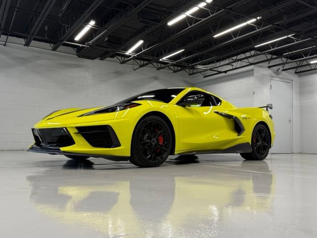 Used 2022 Chevrolet Corvette Stingray Premium Cpe RWD image 3