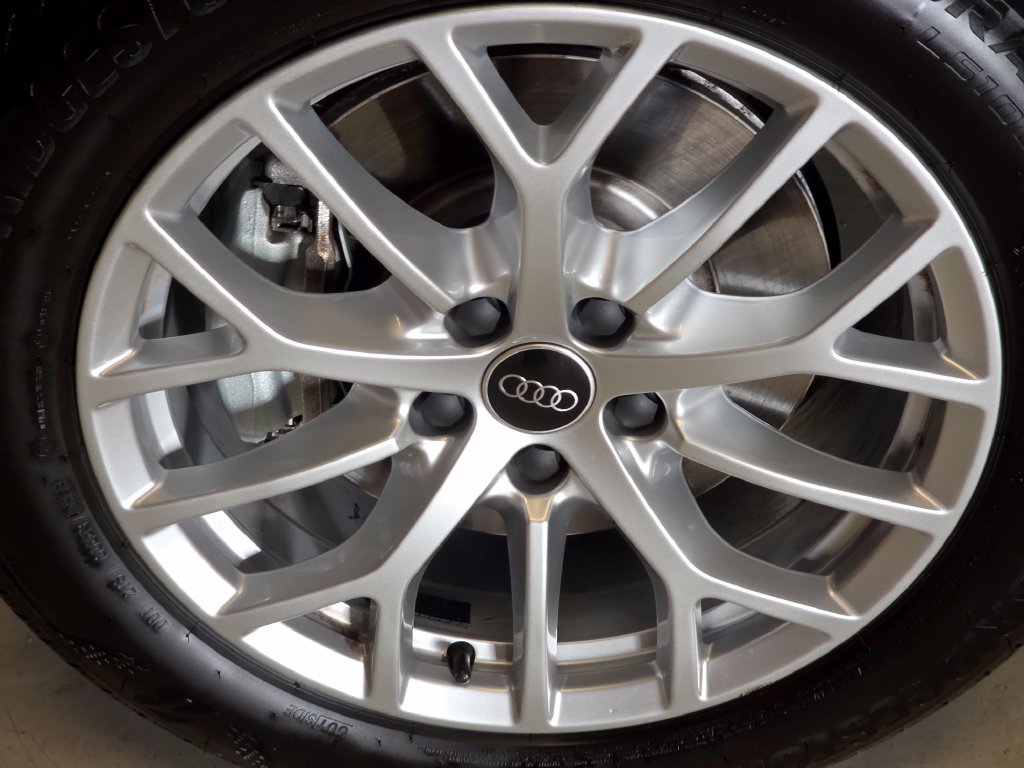 Certified 2026 Audi Q3 quattro 2.0T AWD/4WD image 15