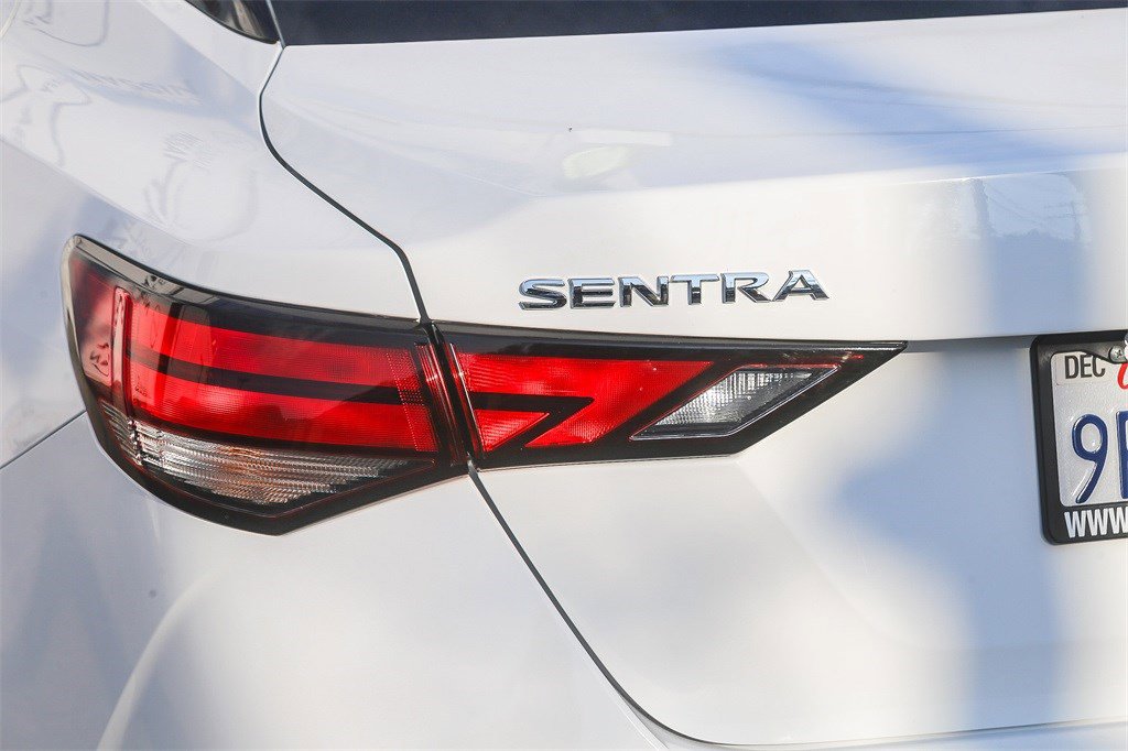 Used 2022 Nissan Sentra SV w/ All-Weather Package image 8