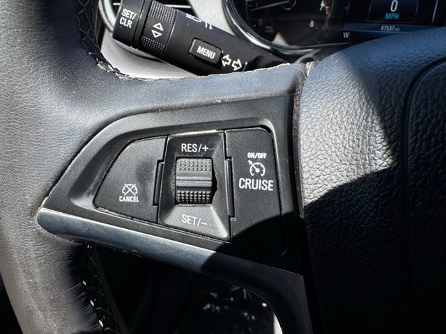 Used 2020 Buick Encore Preferred AWD/4WD image 21