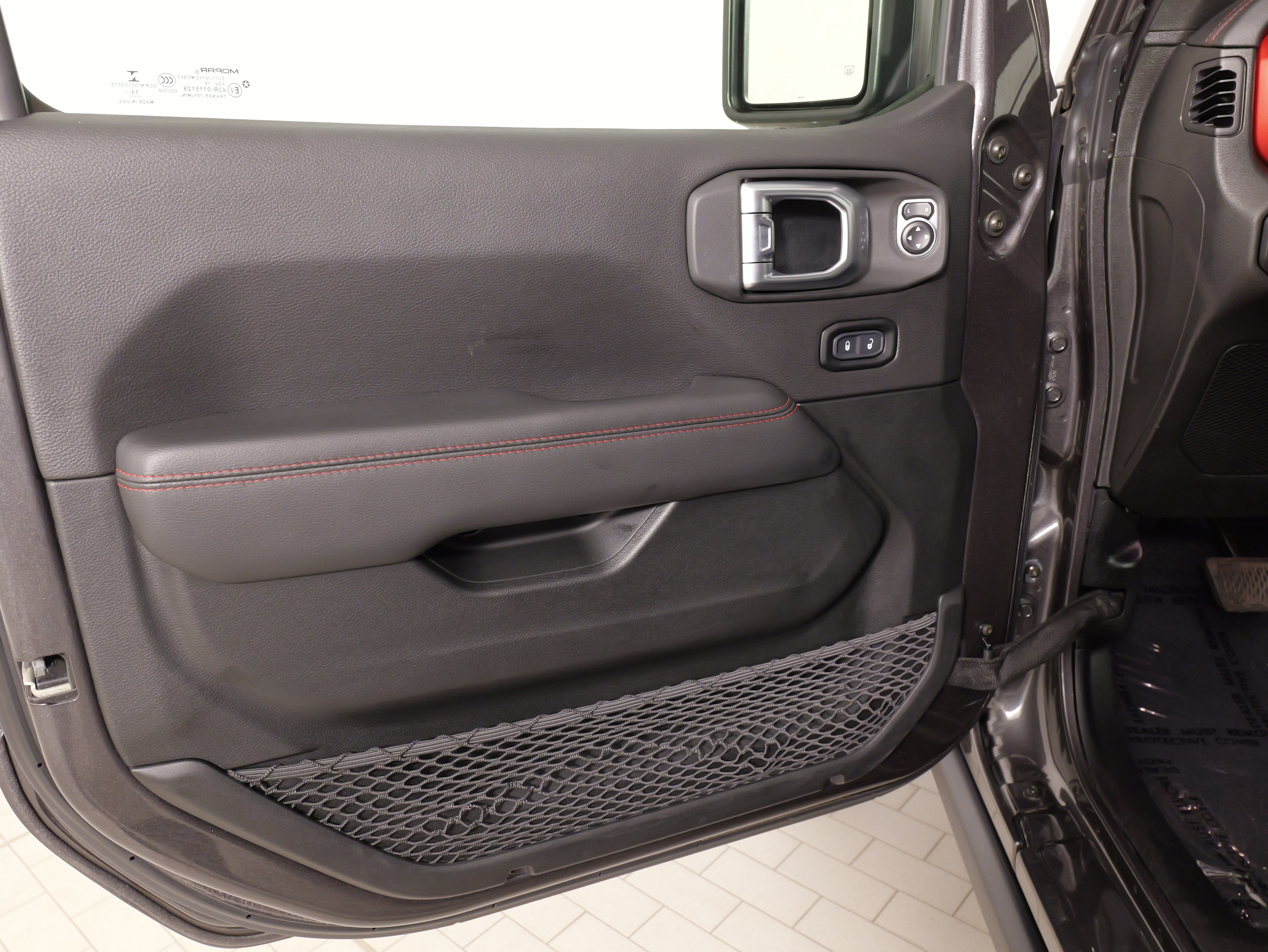 Used 2020 Jeep Wrangler Rubicon AWD/4WD image 26
