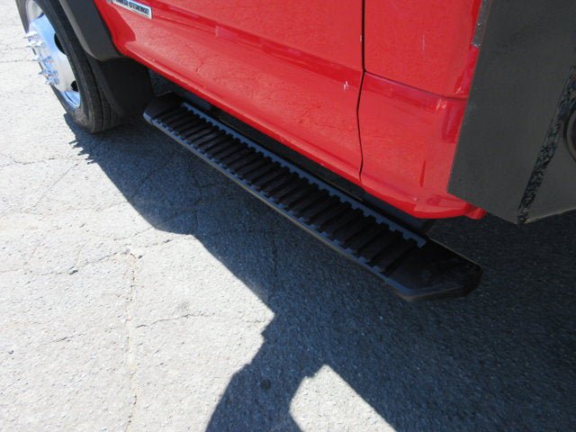 Used 2017 Ford F550 4x4 Regular Cab Super Duty image 47
