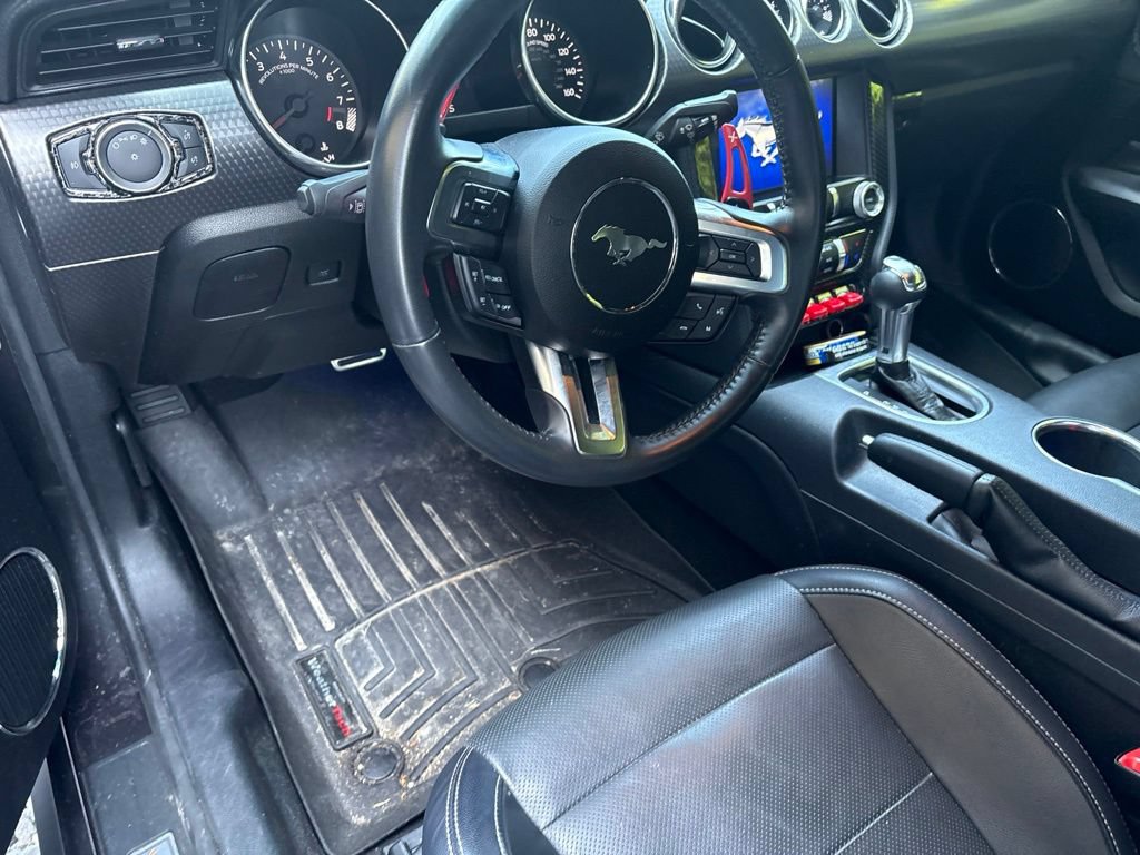Used 2022 Ford Mustang GT Premium w/ GT Performance Package RWD image 11