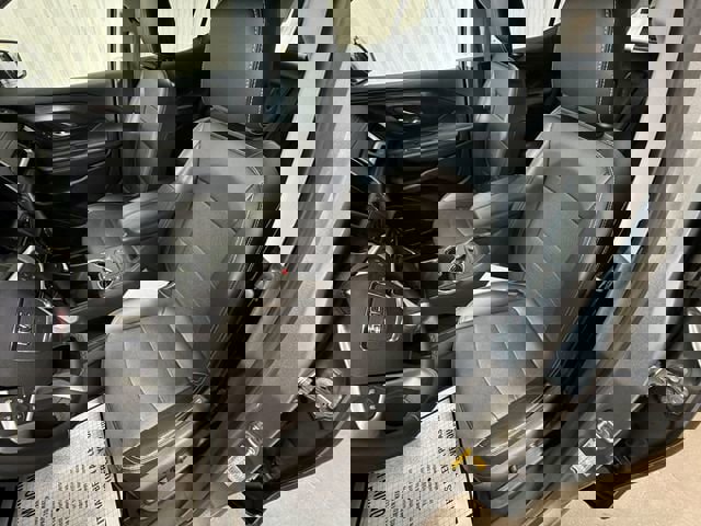 Used 2023 GMC Terrain SLT w/ Infotainment Package II FWD image 24