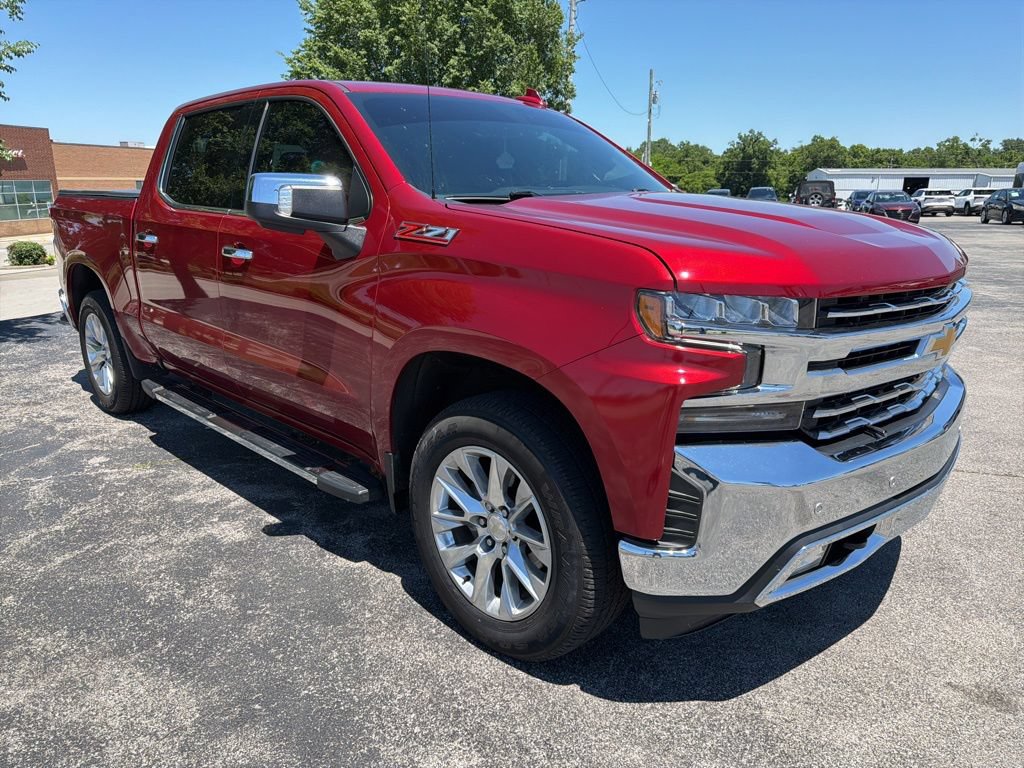 Used 2021 Chevrolet Silverado 1500 LTZ AWD/4WD image 2
