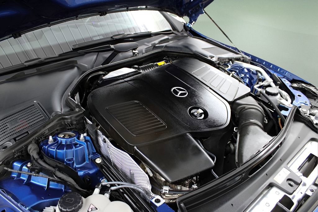 Used 2022 Mercedes-Benz C 300 Sedan image 41