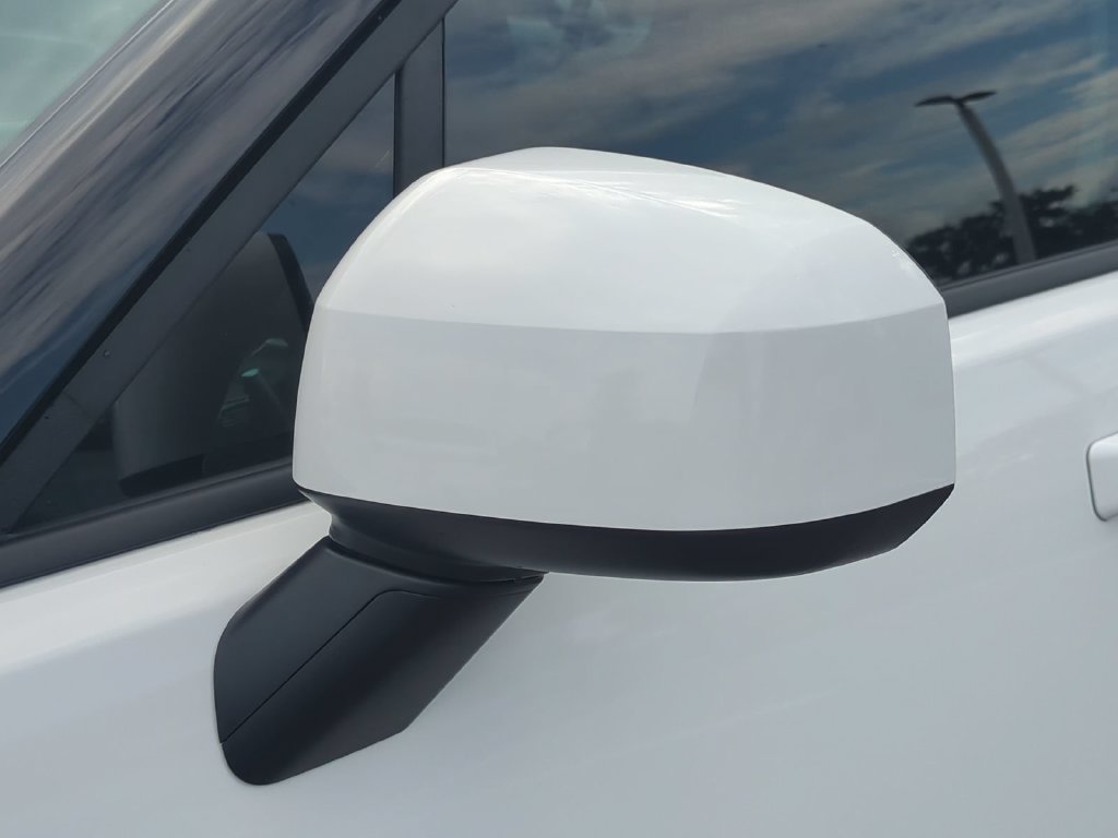 New 2027 Hyundai Santa Fe SE FWD image 12