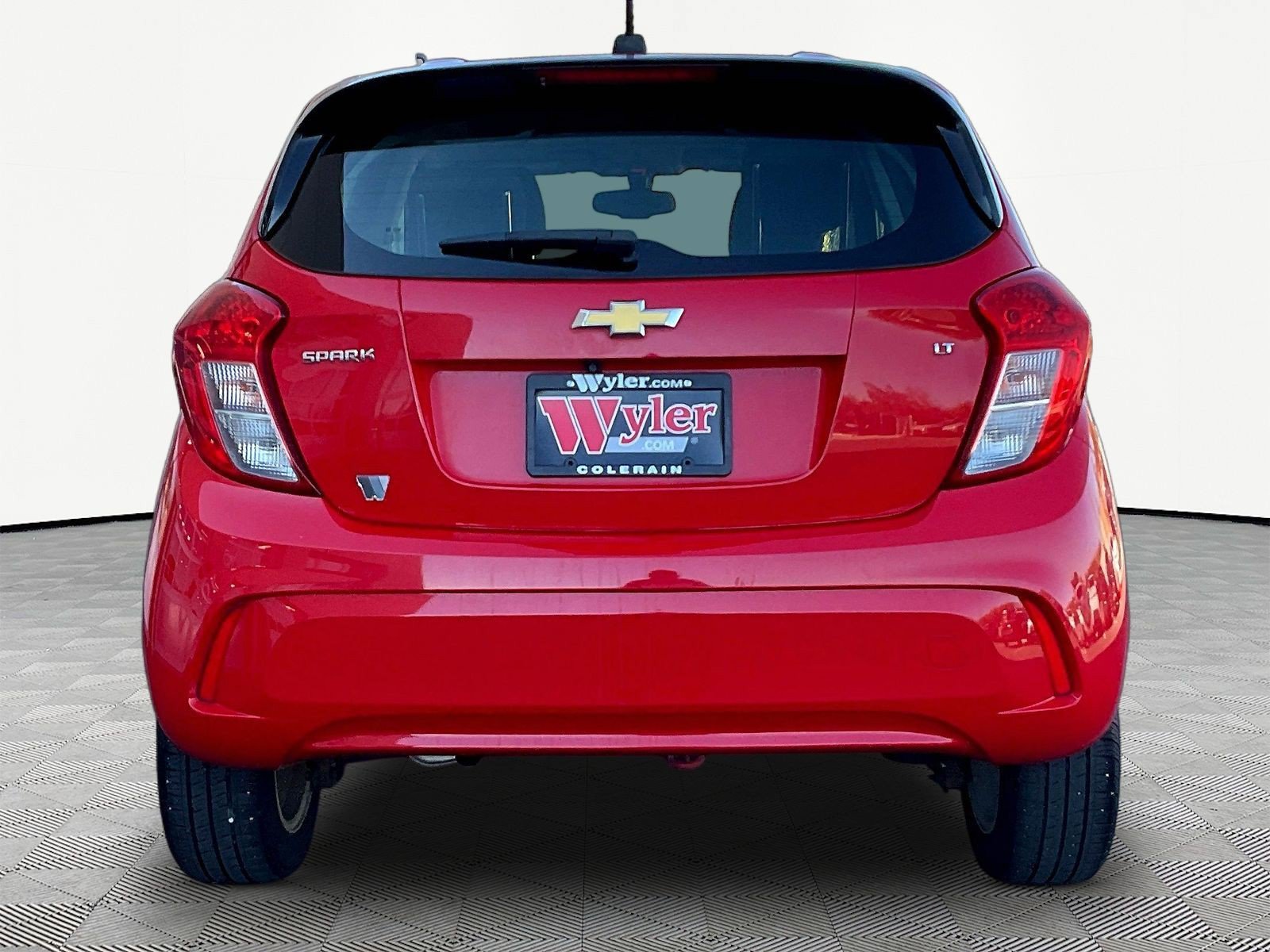 Used 2016 Chevrolet Spark LT FWD image 5