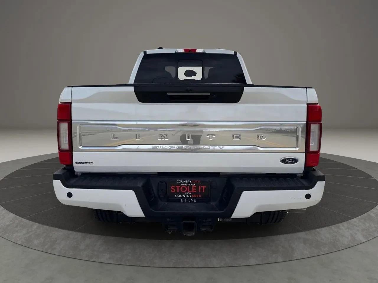 Used 2020 Ford F250 Limited AWD/4WD image 4