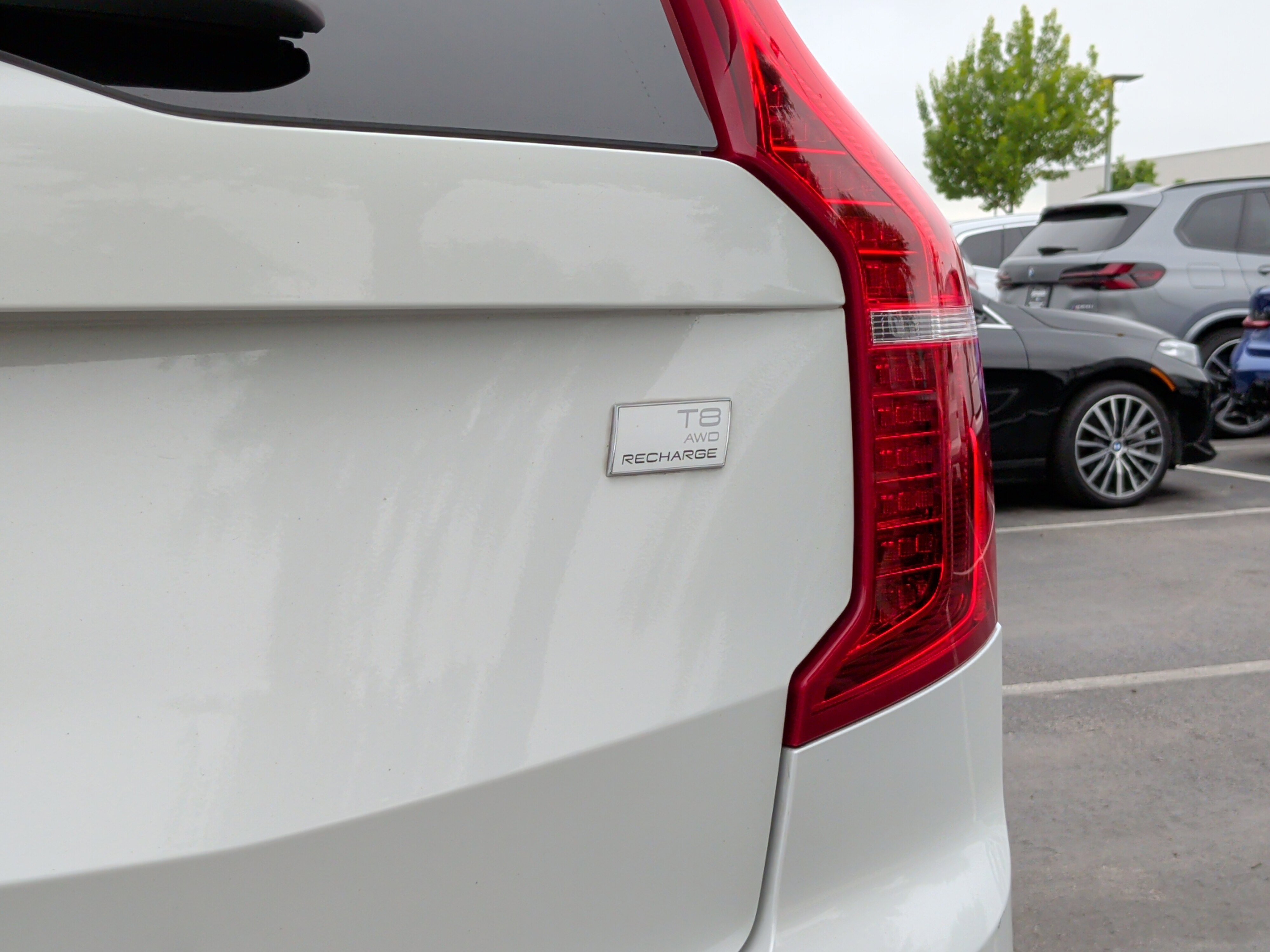 Used 2022 Volvo XC90 T8 Inscription w/ Advanced Package image 12