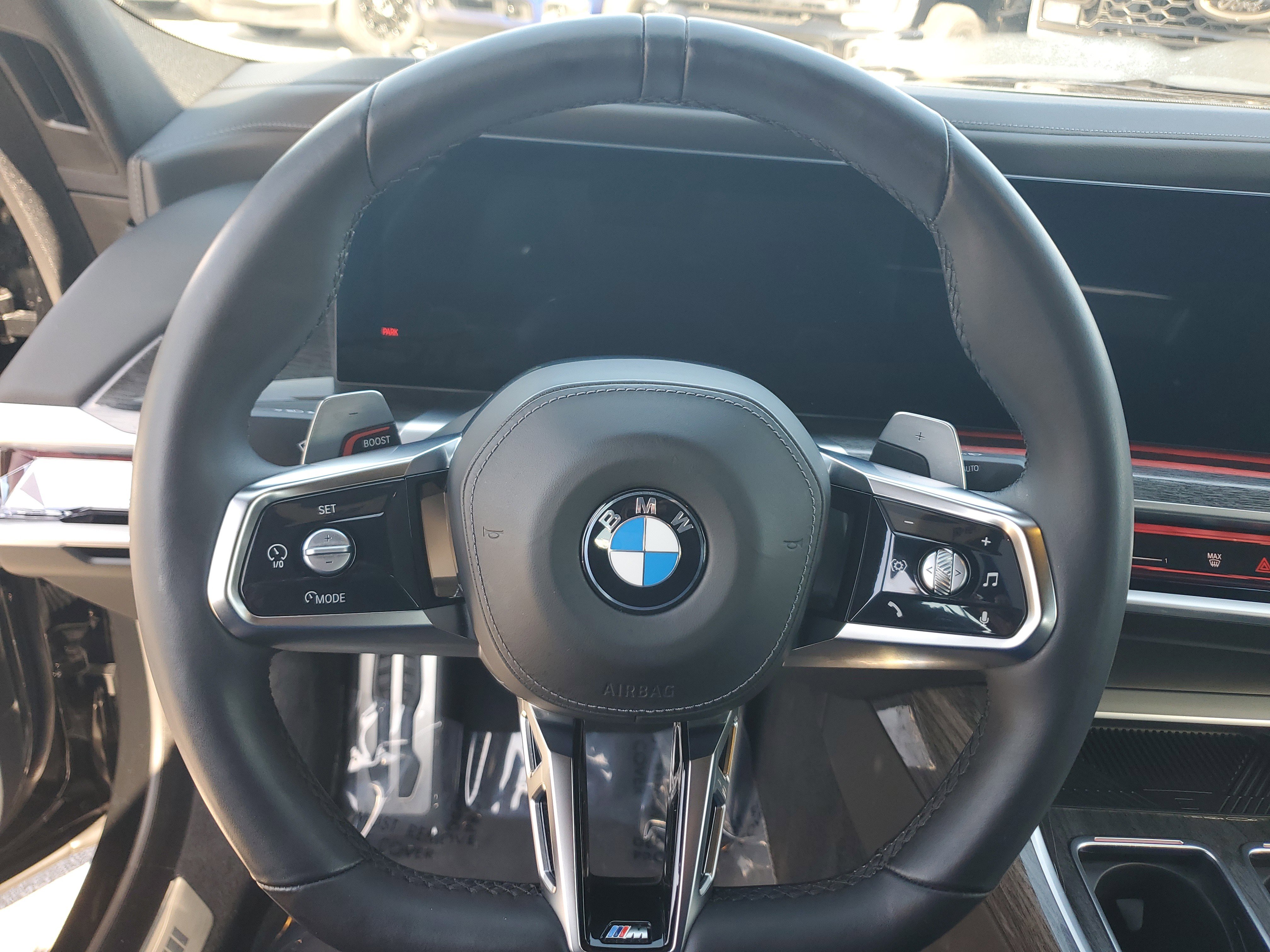 Used 2024 BMW 740i image 24