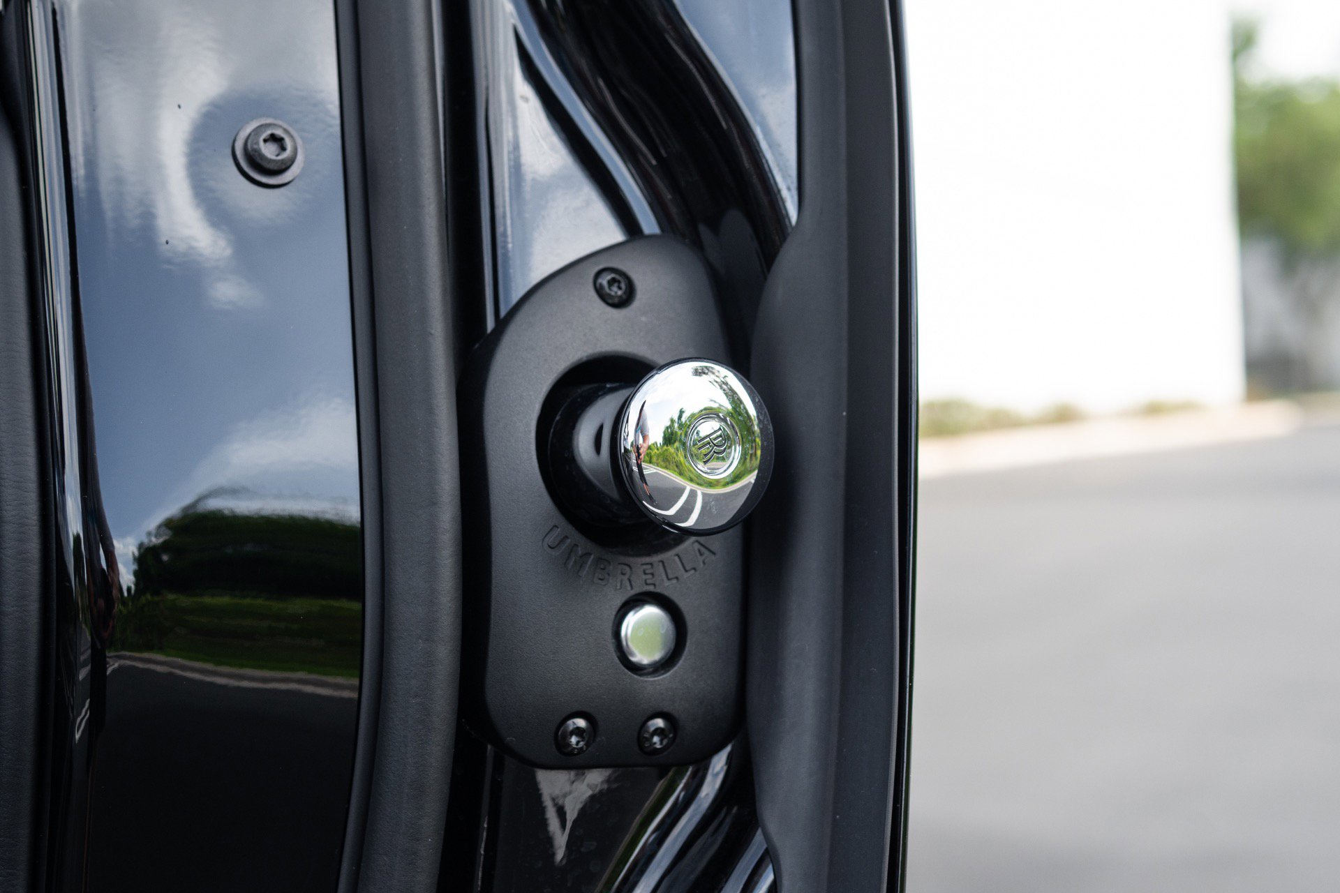 Used 2022 Rolls-Royce Cullinan Black Badge w/ Dark Exterior Package AWD/4WD image 58