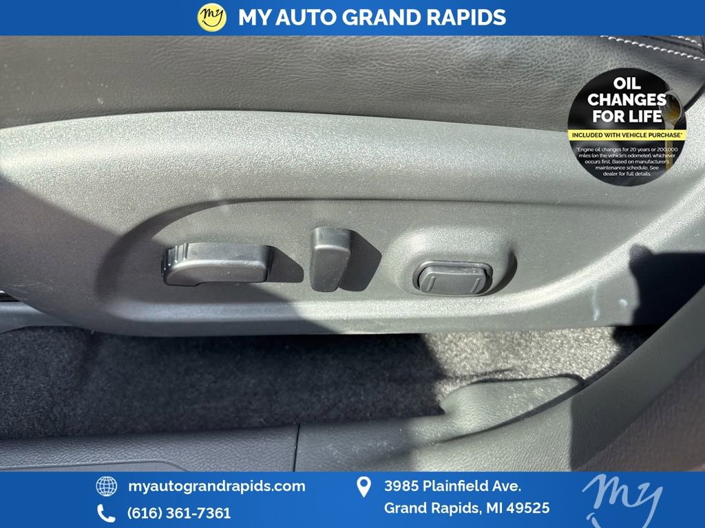 Used 2024 Nissan Murano SL image 12