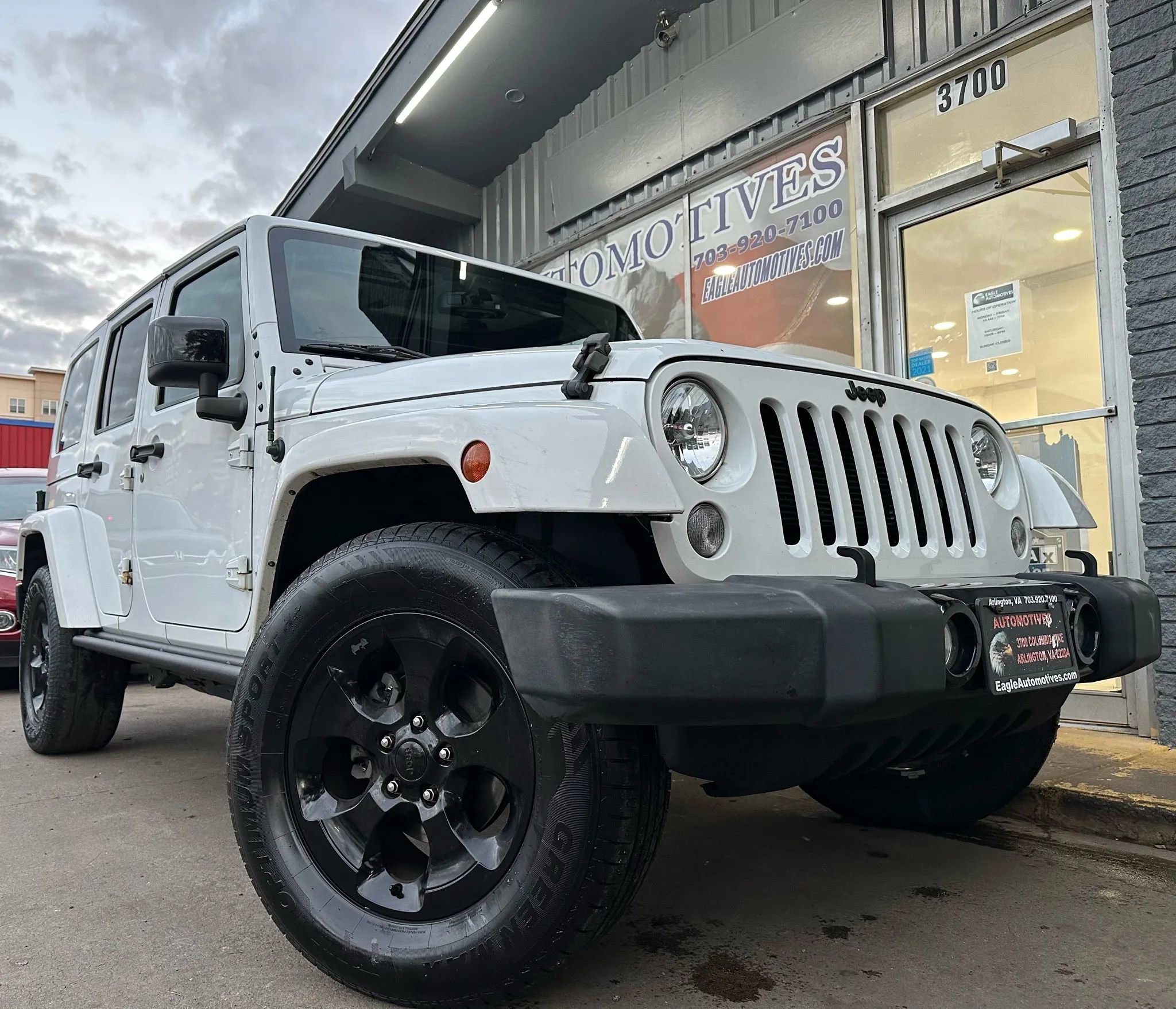 Used 2015 Jeep Wrangler Unlimited Sahara
