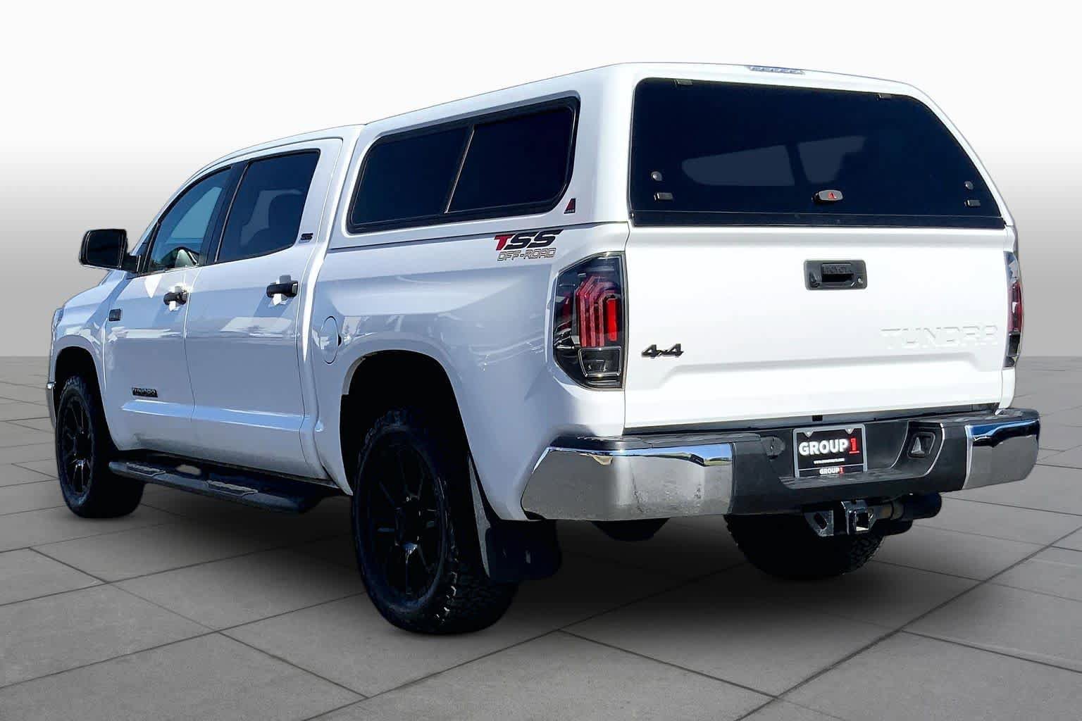Used 2019 Toyota Tundra SR5 w/ SR5 Upgrade Package AWD/4WD image 12