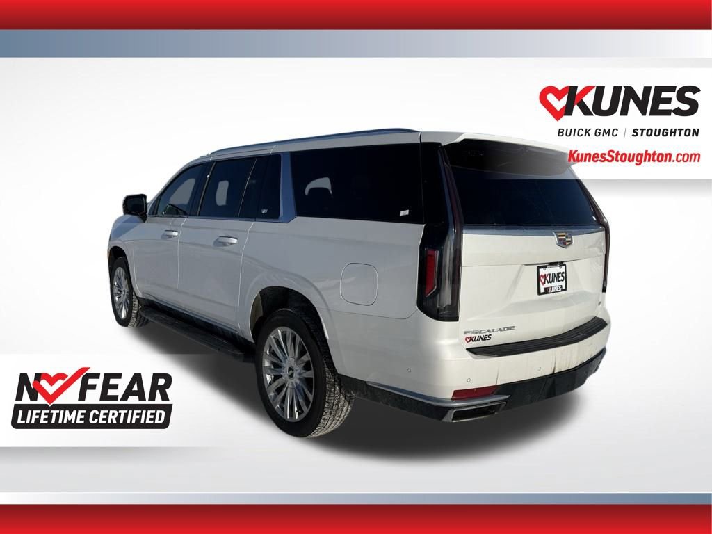 Used 2024 Cadillac Escalade ESV Premium Luxury image 8