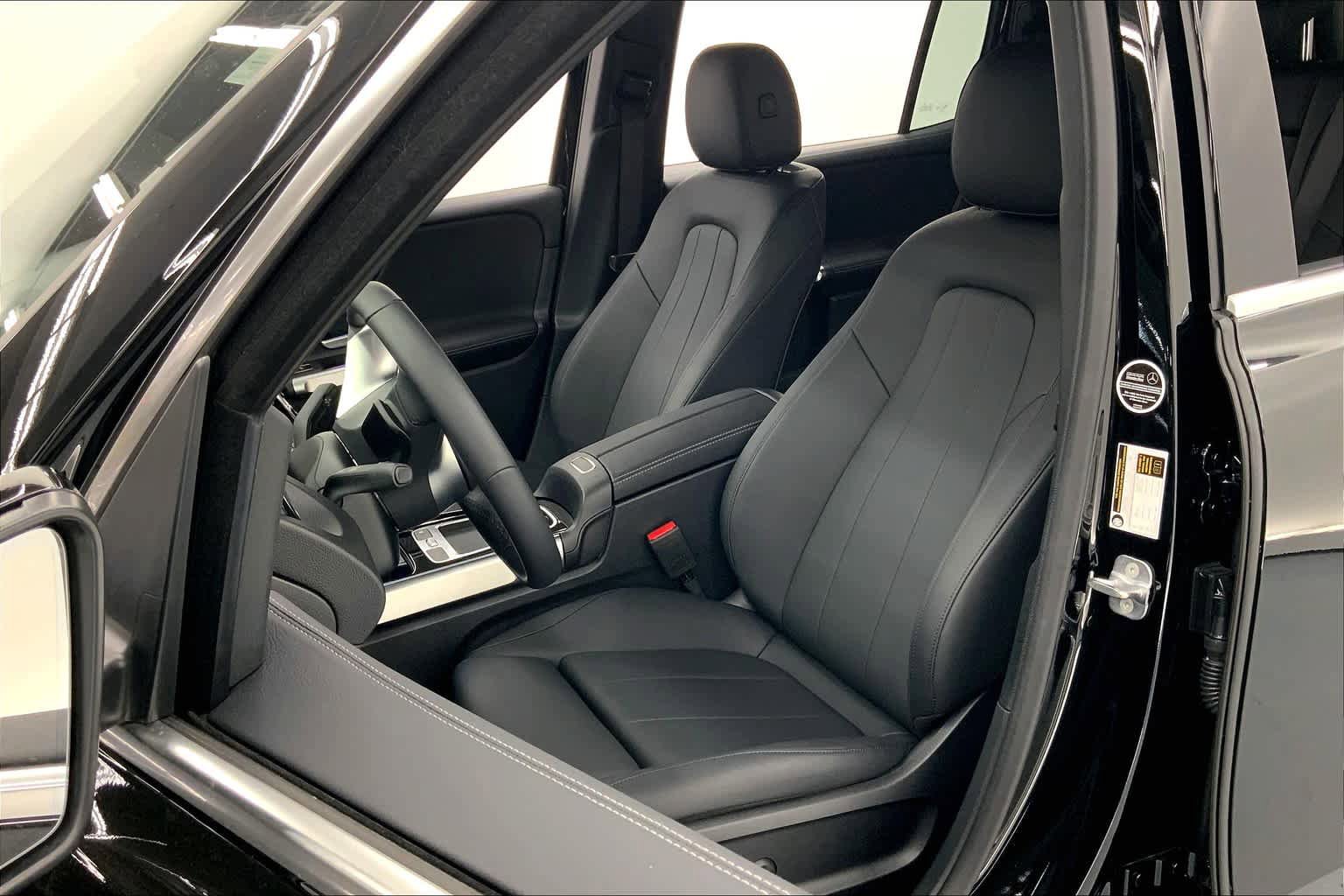 Certified 2024 Mercedes-Benz GLB 250 image 18