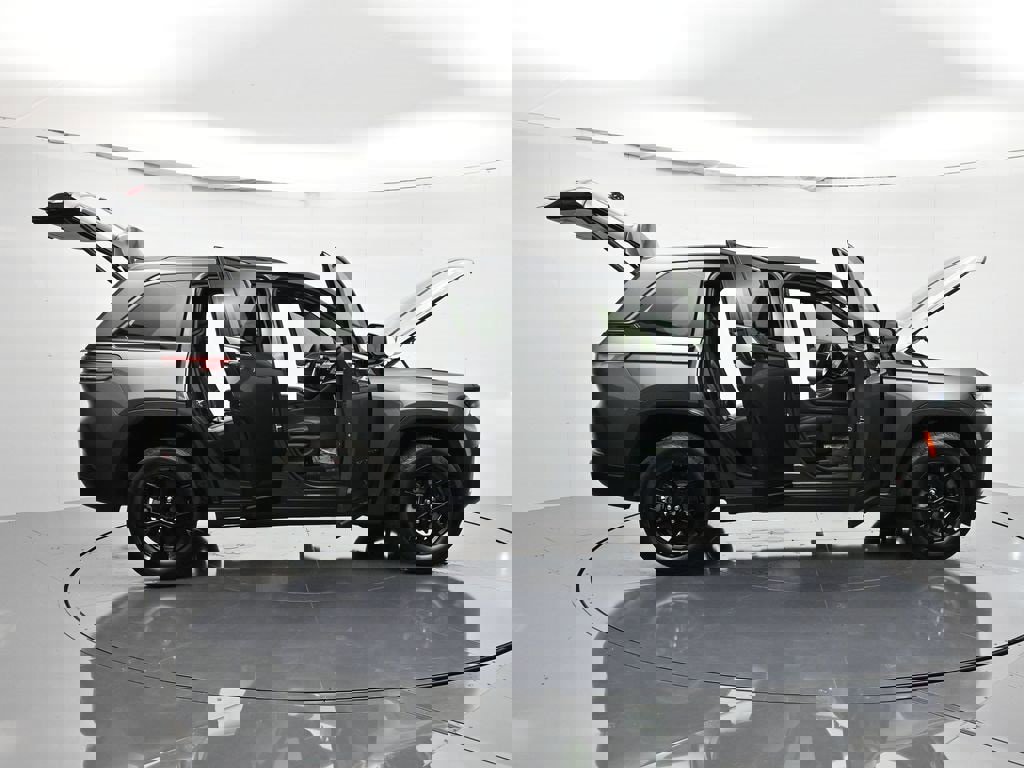 New 2026 Jeep Grand Cherokee Altitude image 45