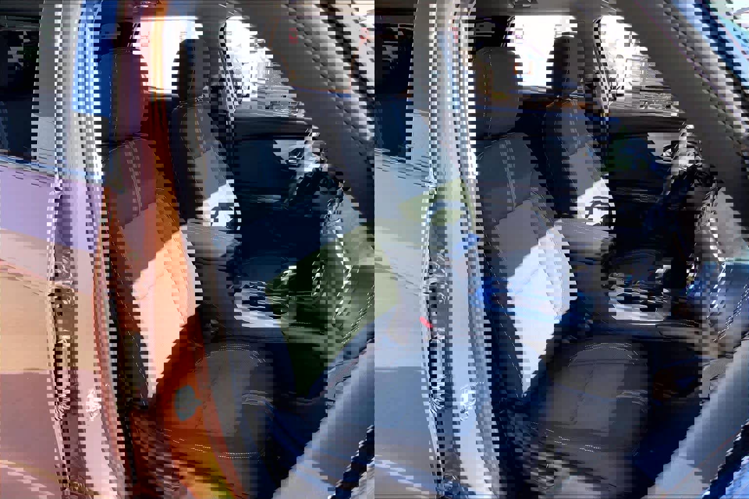 Used 2023 Chevrolet Blazer LT w/ Driver Confidence Package image 8