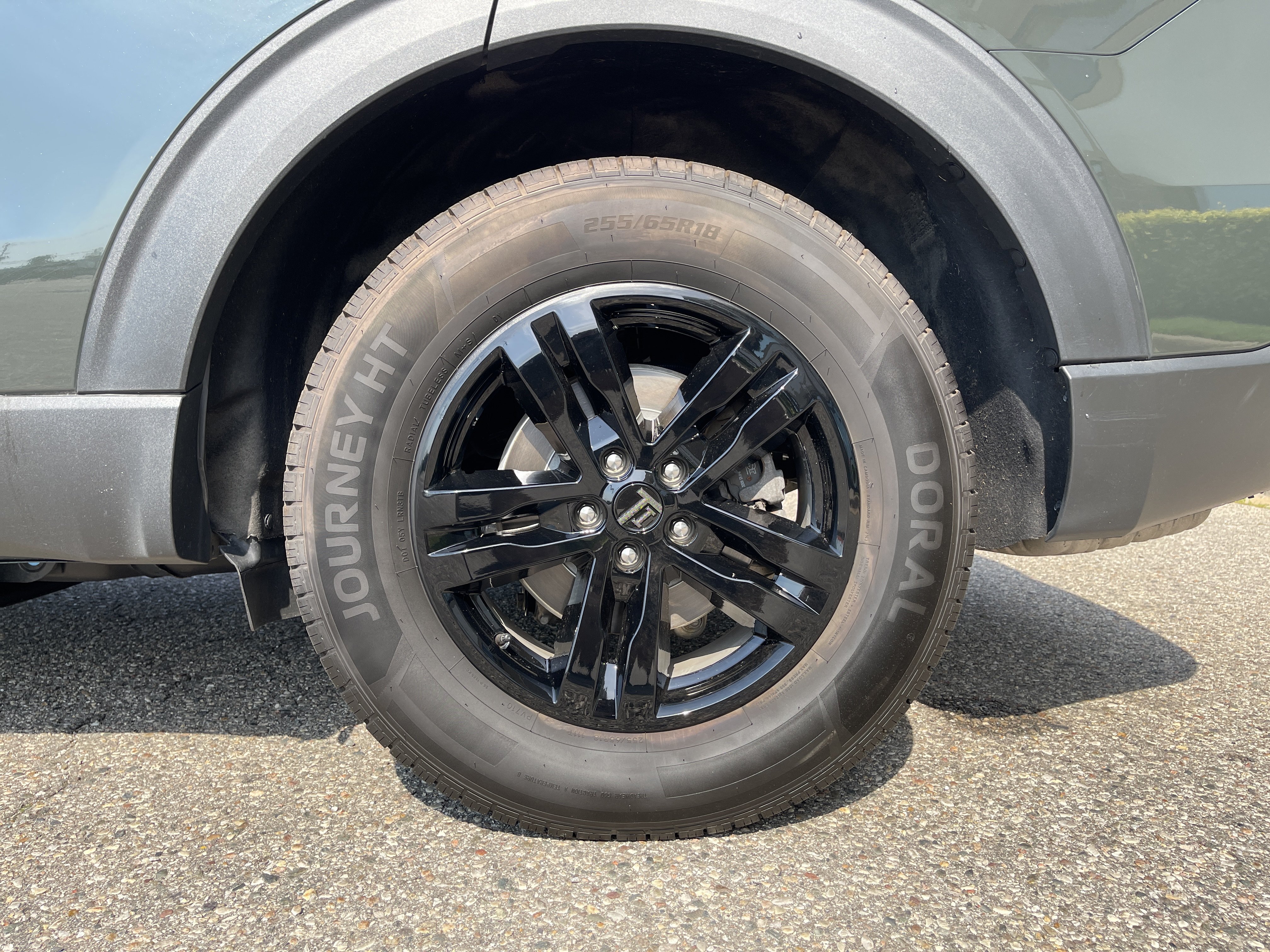 Used 2023 Ford Explorer XLT AWD/4WD image 22