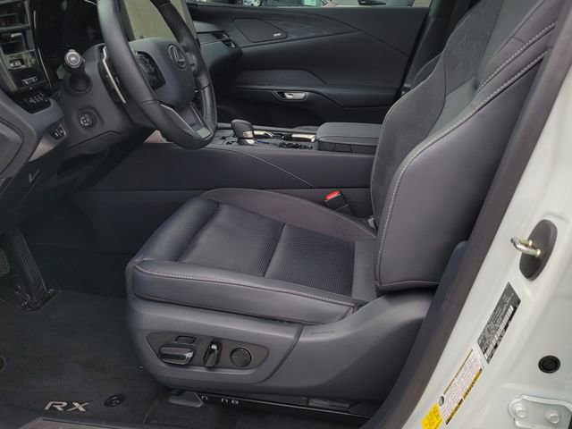Used 2025 Lexus RX 450h AWD w/ Convenience Package image 9