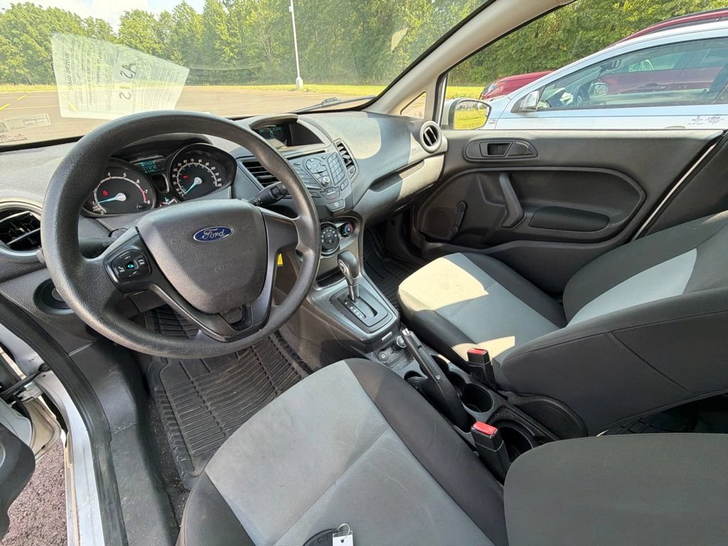 Used 2015 Ford Fiesta S FWD image 22