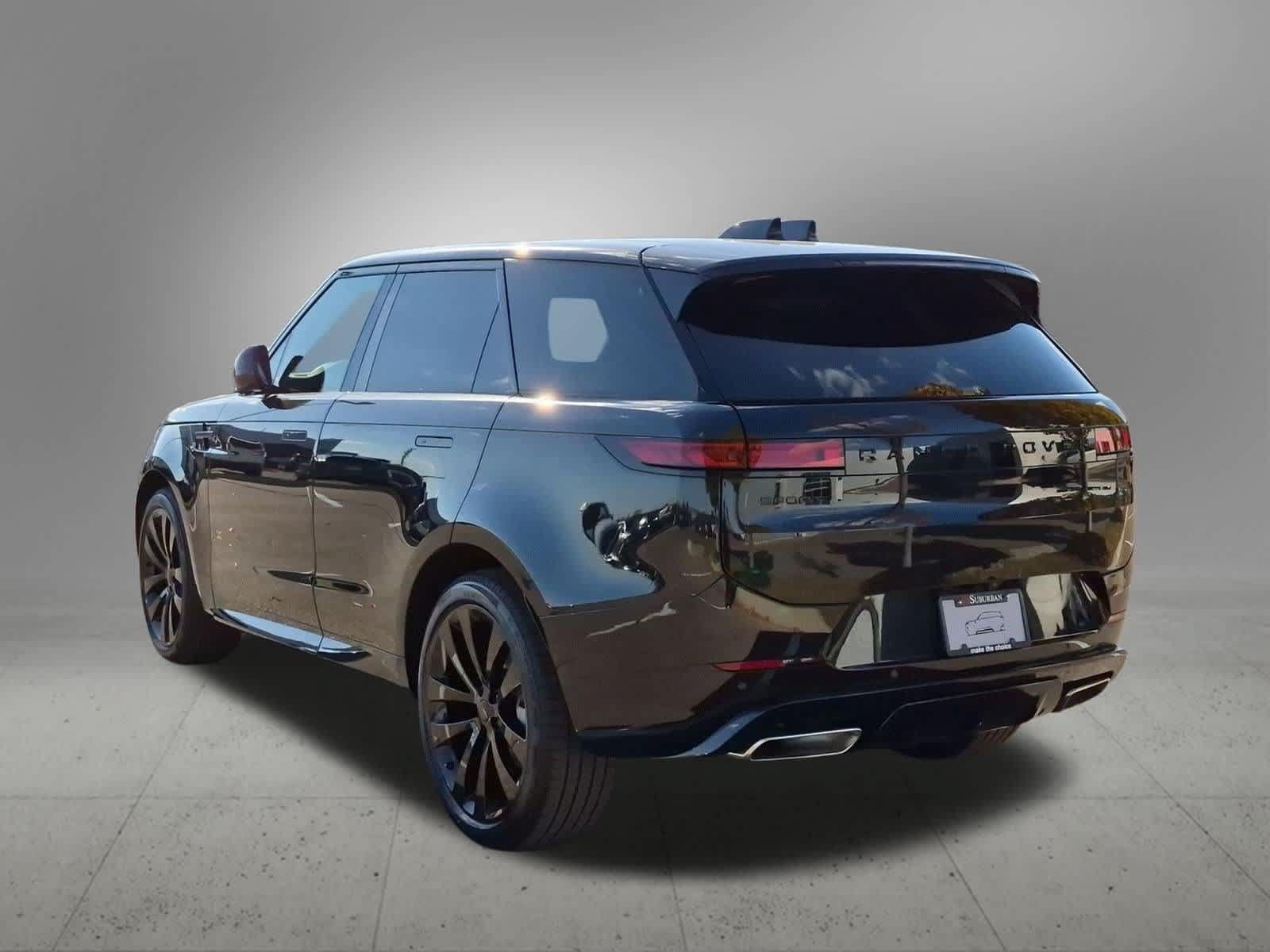New 2027 Land Rover Range Rover Sport Dynamic SE AWD/4WD image 4