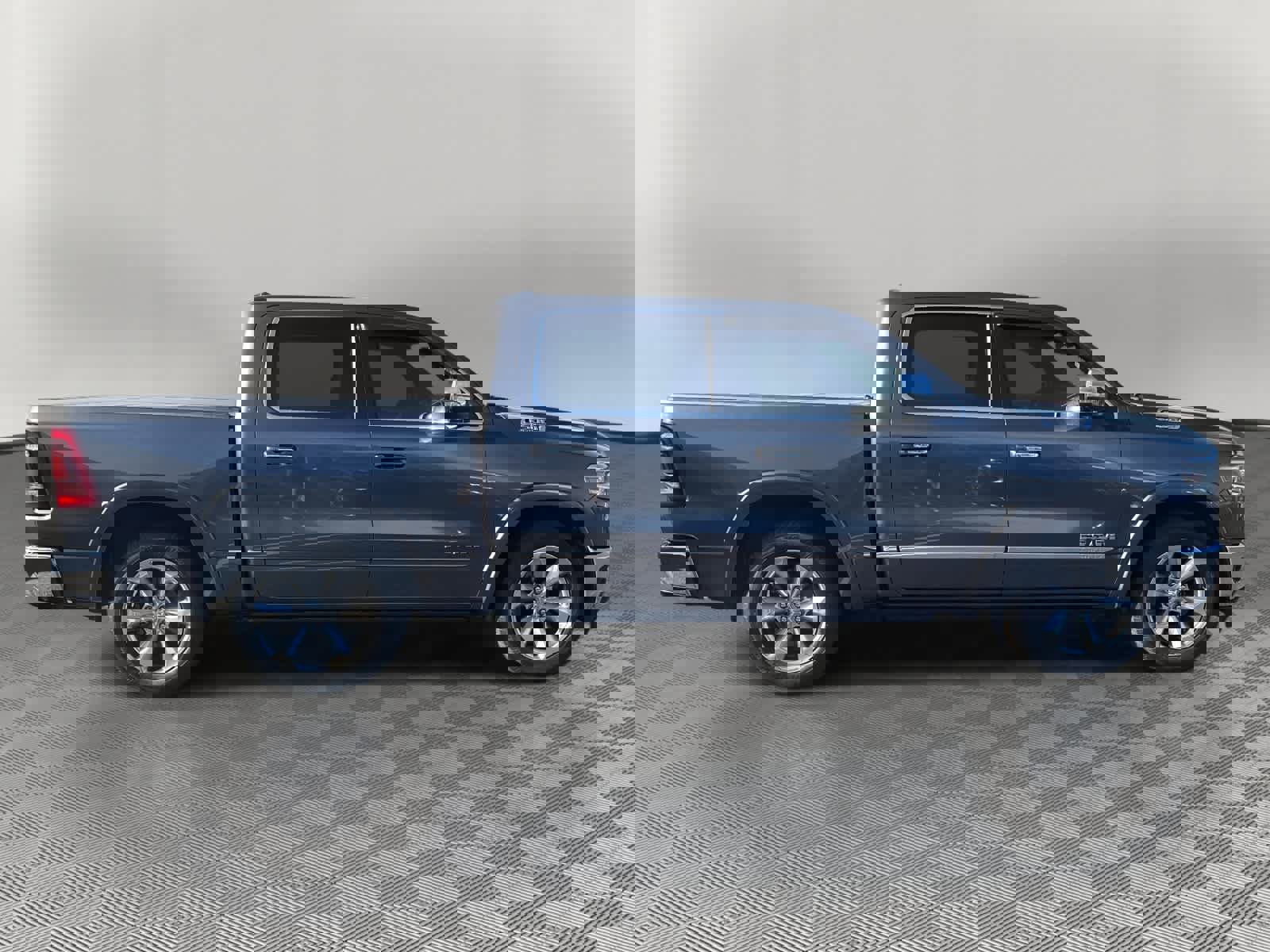 Used 2020 RAM 1500 Limited image 6