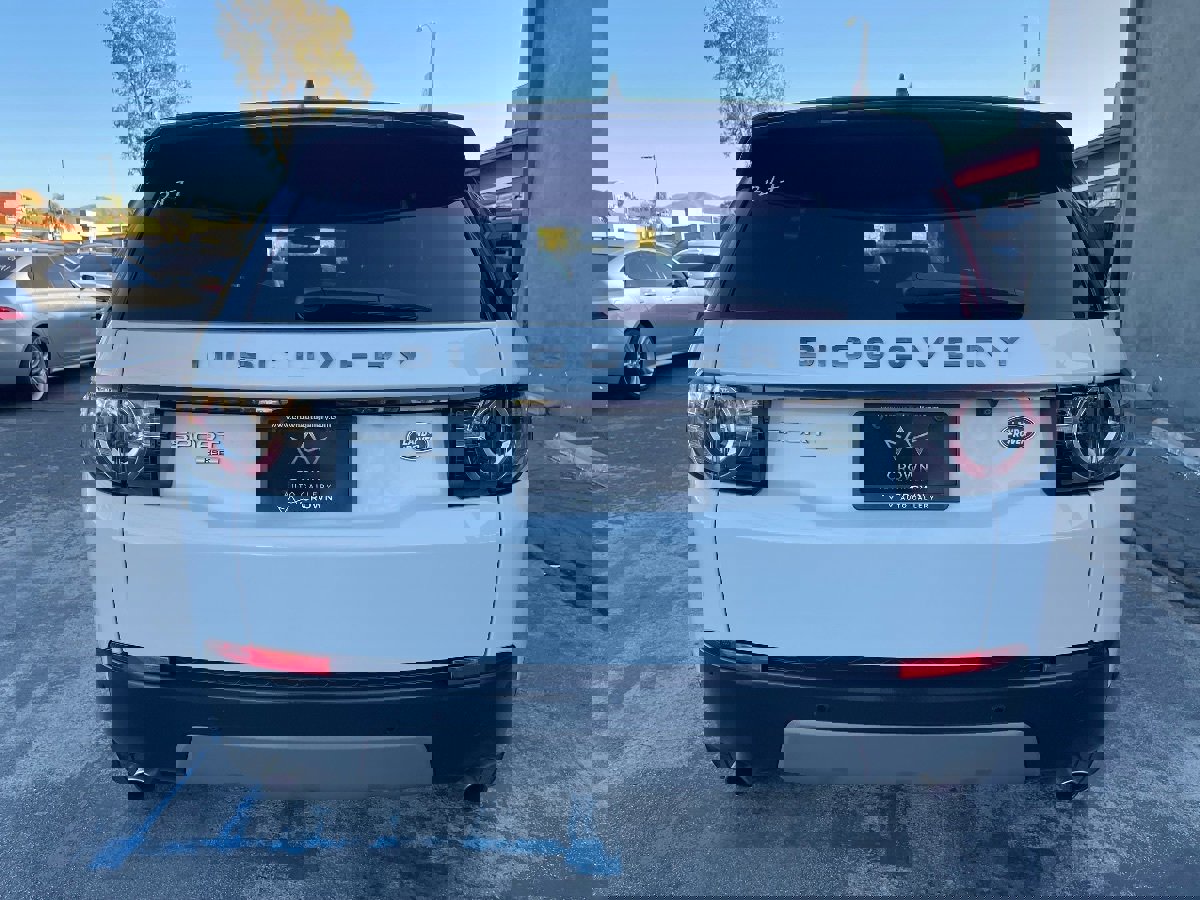 Used 2019 Land Rover Discovery Sport HSE image 8