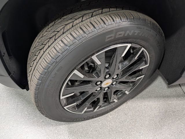 New 2026 Chevrolet Traverse LT w/ Sun and Wheel Package AWD/4WD image 9