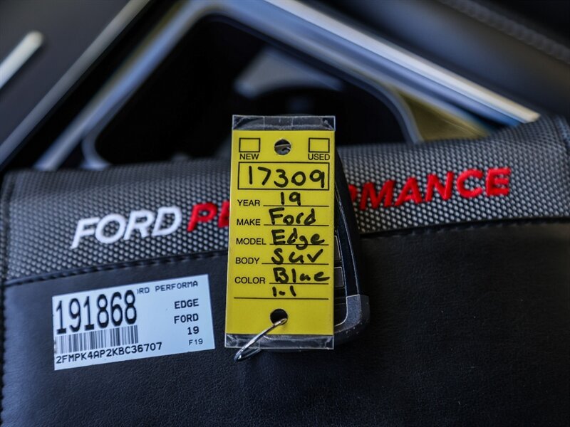 Used 2019 Ford Edge ST w/ Equipment Group 401A AWD/4WD image 35