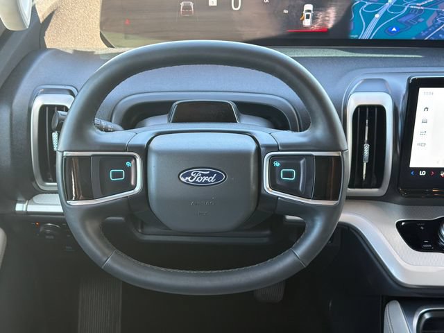 Used 2025 Ford Expedition Active AWD/4WD image 26
