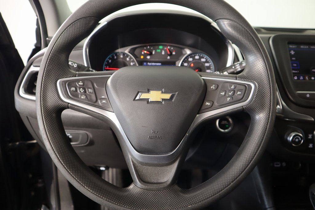 Used 2023 Chevrolet Equinox LT image 3