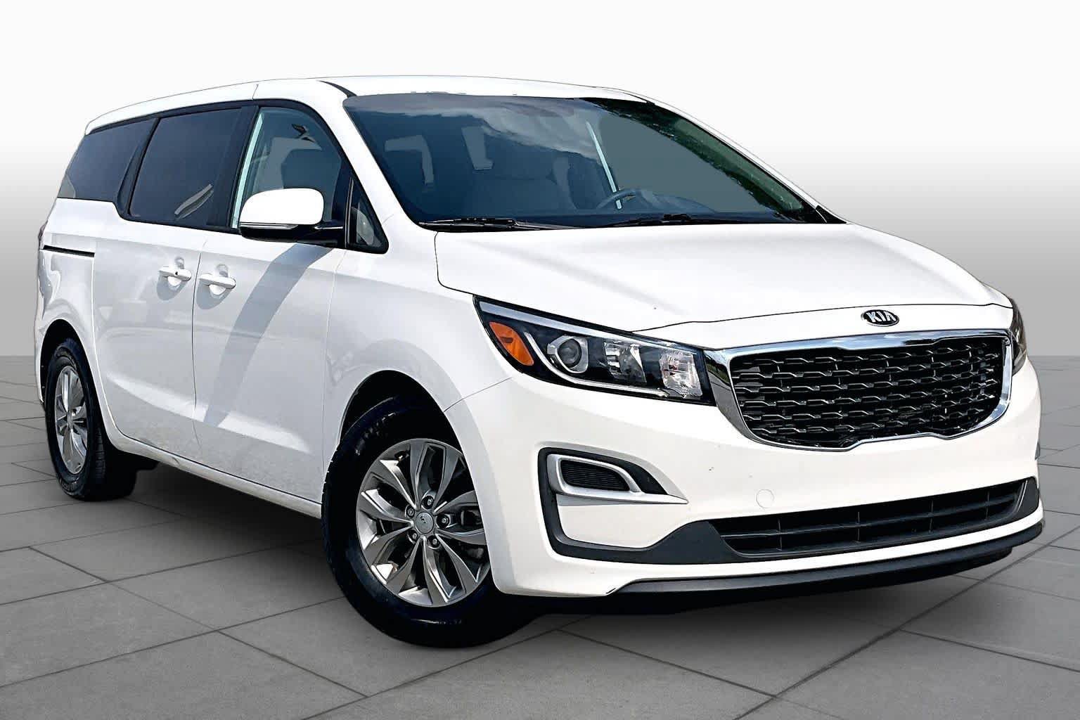Used 2021 Kia Sedona LX FWD image 3